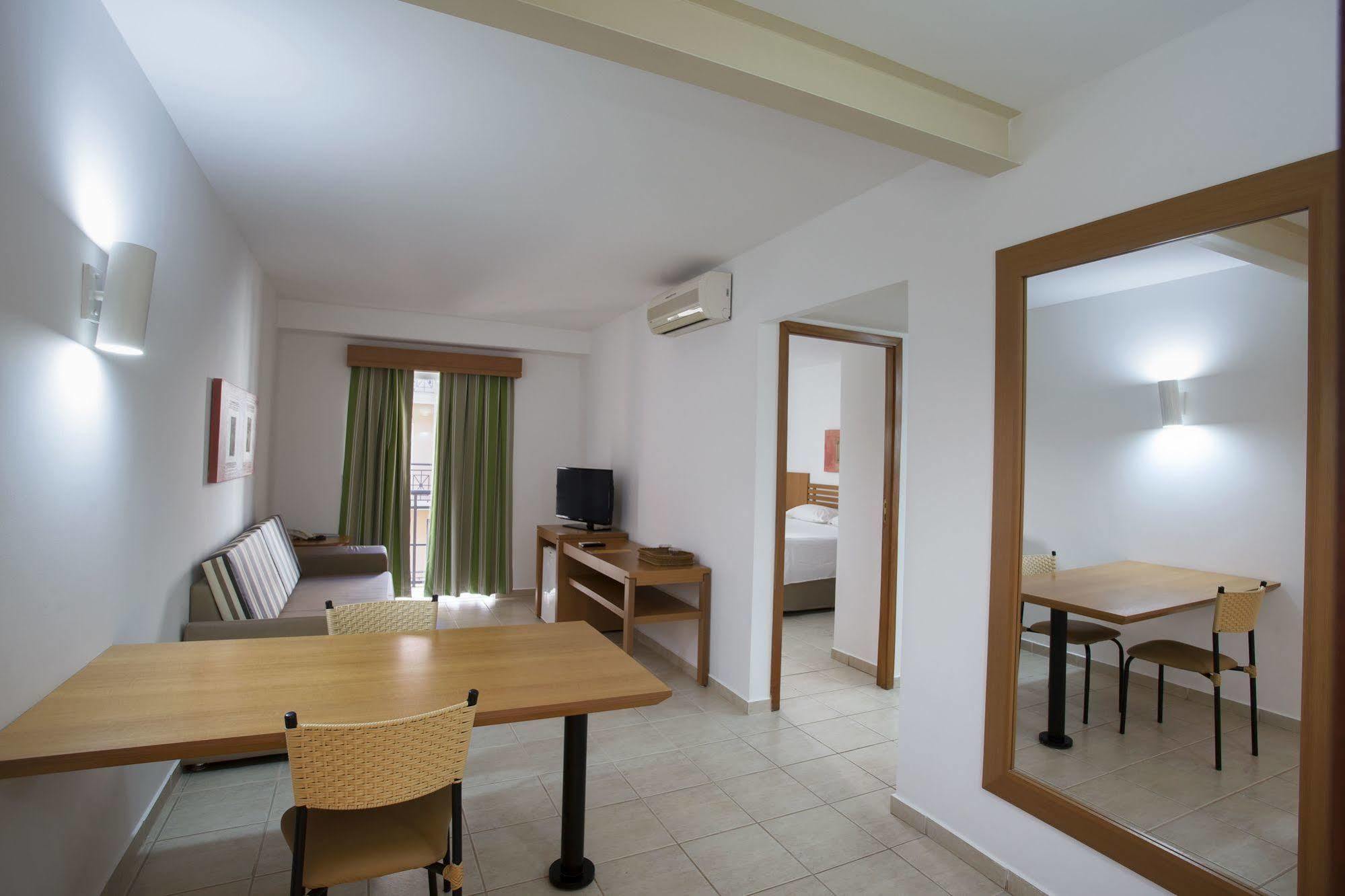 Rio Quente Resorts - Hotel Giardino Eksteriør bilde
